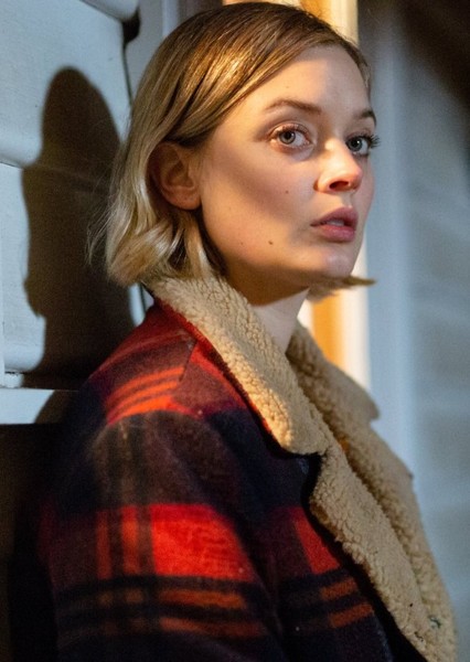 Bella Heathcote photo