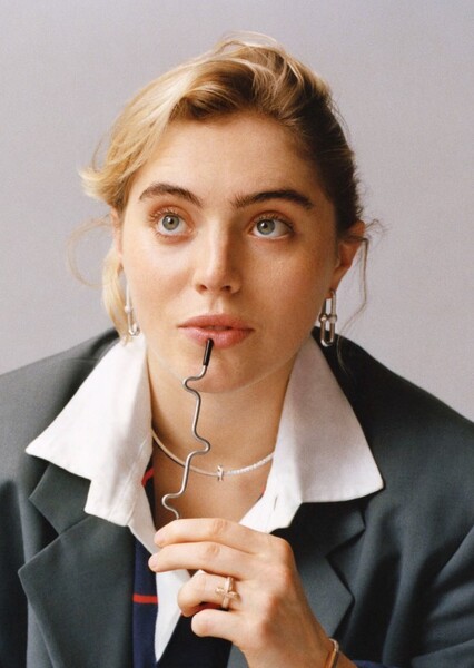 Bella Maclean photo