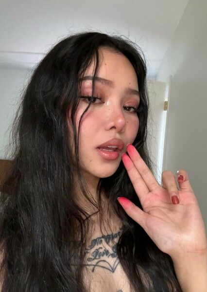 Bella Poarch photo
