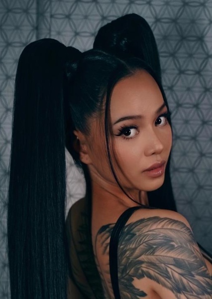 Bella Poarch photo