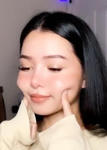 Bella Poarch photo