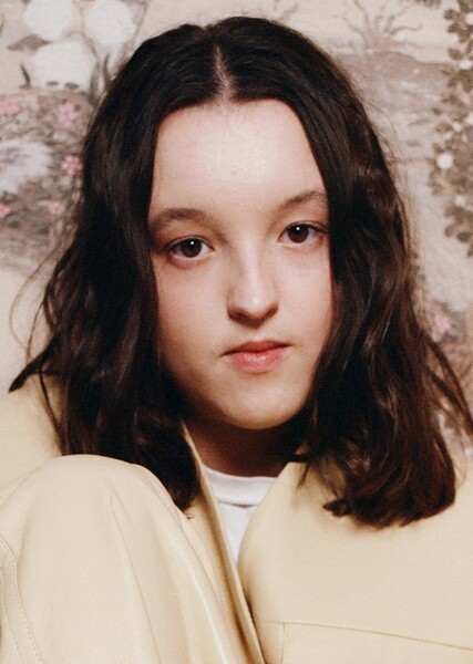 Bella Ramsey photo