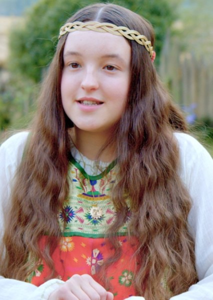 Bella Ramsey photo