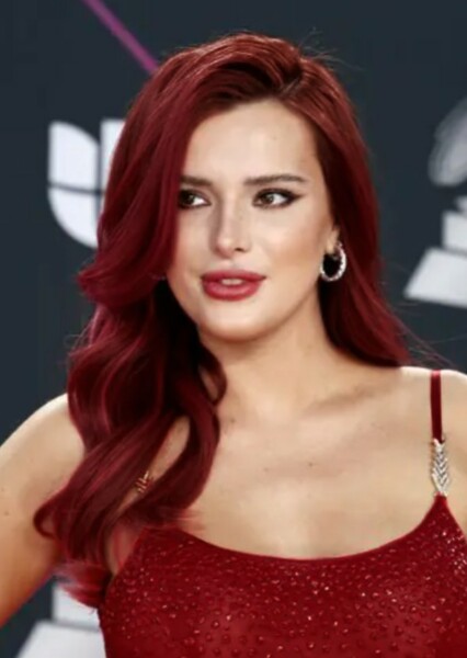 Bella Thorne photo