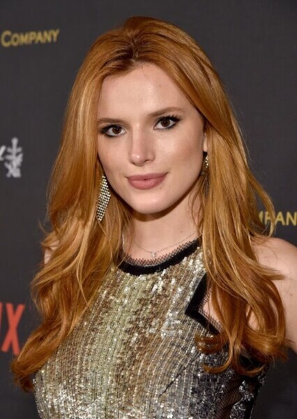 Bella Thorne photo