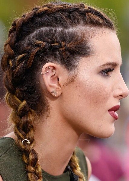 Bella Thorne photo