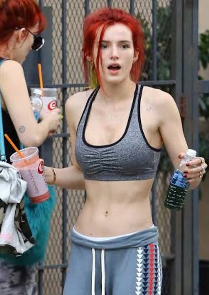 Bella Thorne photo