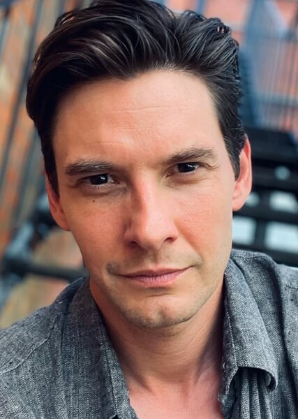 Ben Barnes photo