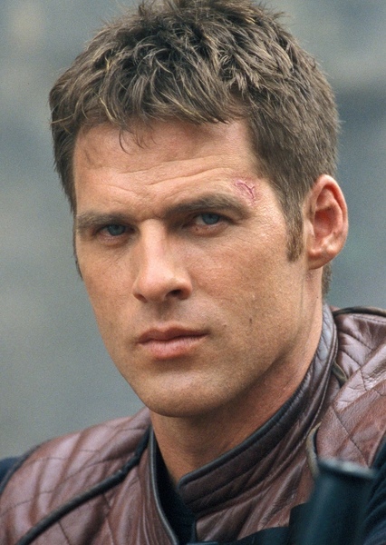 Ben Browder photo