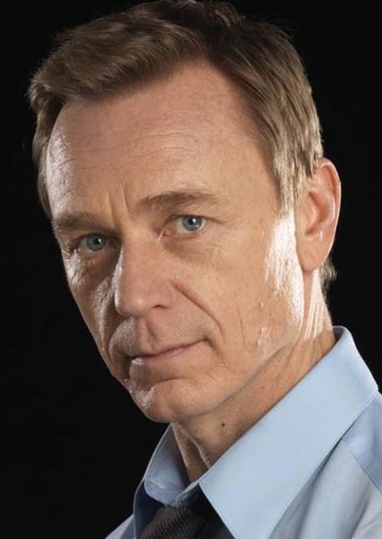 Ben Daniels photo