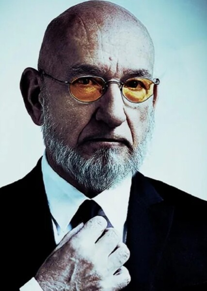 Ben Kingsley photo