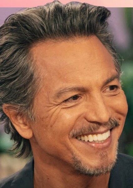Benjamin Bratt photo
