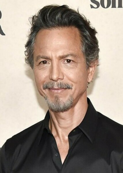 Benjamin Bratt photo