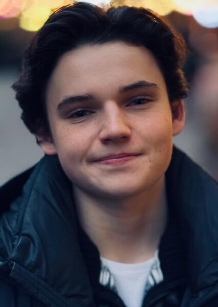 Benjamin Evan Ainsworth photo
