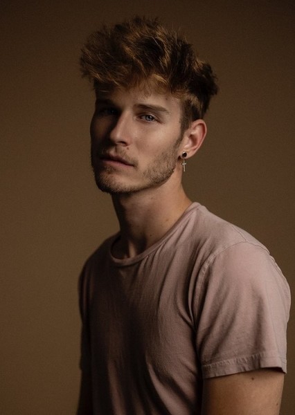 Benji Huxtable photo