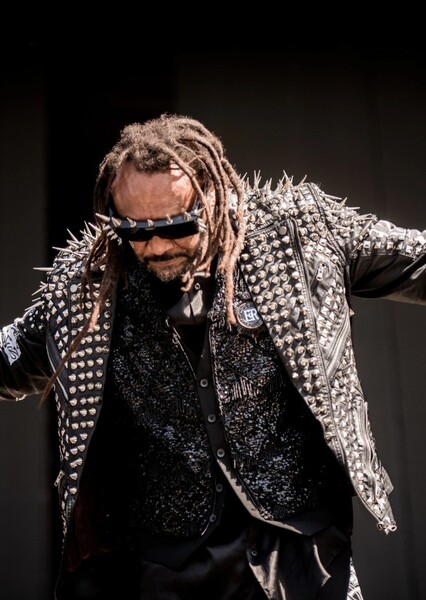 Benji Webbe photo
