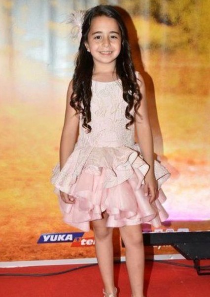 Beren Gökyıldız photo
