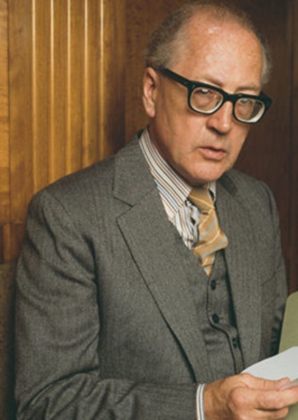 Bernard Hepton photo