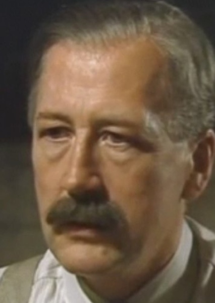 Bernard Hepton photo