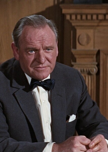 Bernard Lee photo