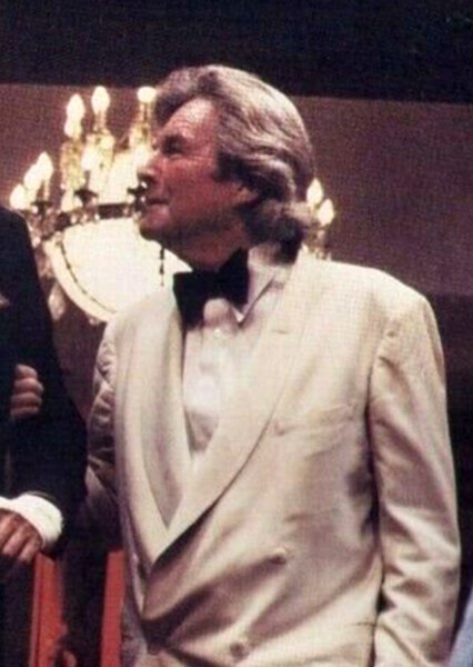 Fan Casting Bert Remsen as Sandy Irvine in One Battle After Another ...