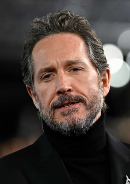Bertie Carvel photo
