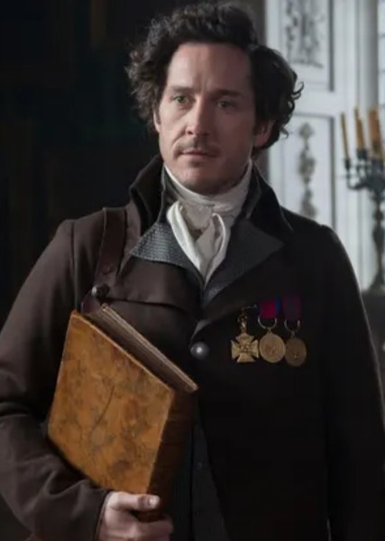Bertie Carvel photo