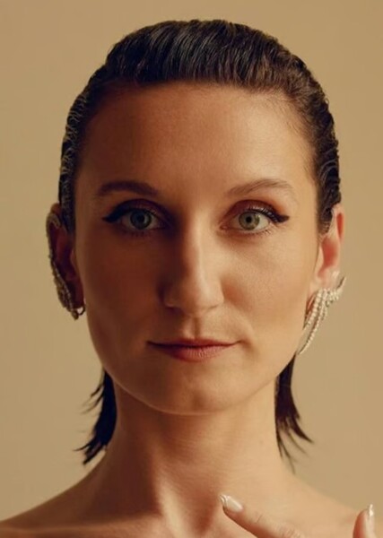 Bessie Carter photo