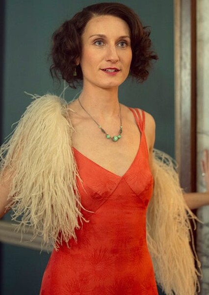 Bessie Carter photo