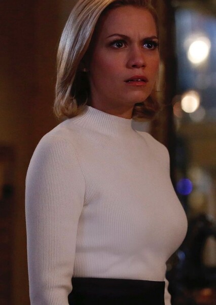 Bethany Joy Lenz photo