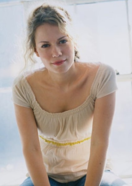 Bethany Joy Lenz photo