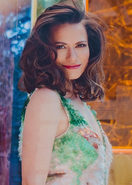 Bethany Joy Lenz photo