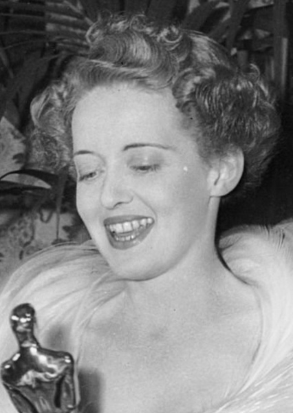 Bette Davis photo