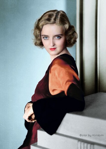 Bette Davis photo