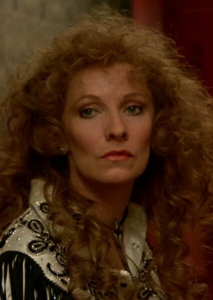 Betty Buckley photo