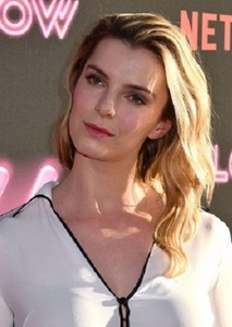 Betty Gilpin Photo on myCast - Fan Casting Your Favorite Stories