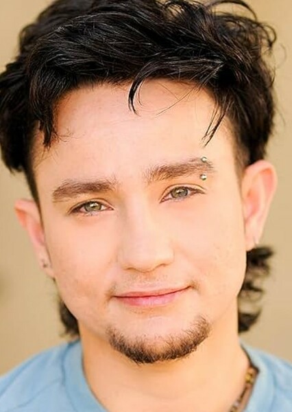 Bex Taylor-Klaus photo