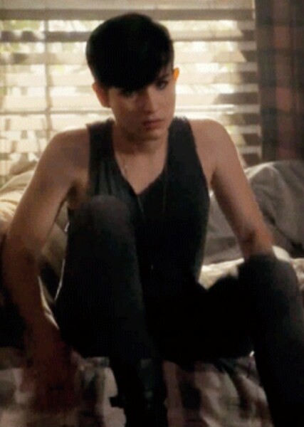 Bex Taylor-Klaus photo