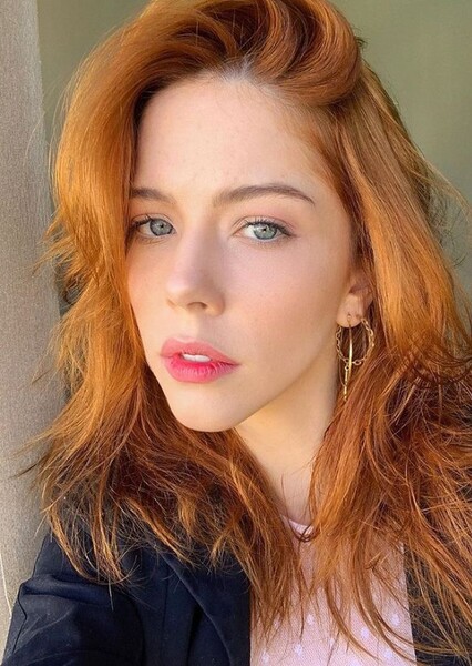 Bia Arantes photo