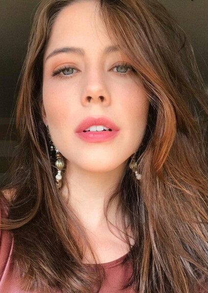 Bia Arantes photo