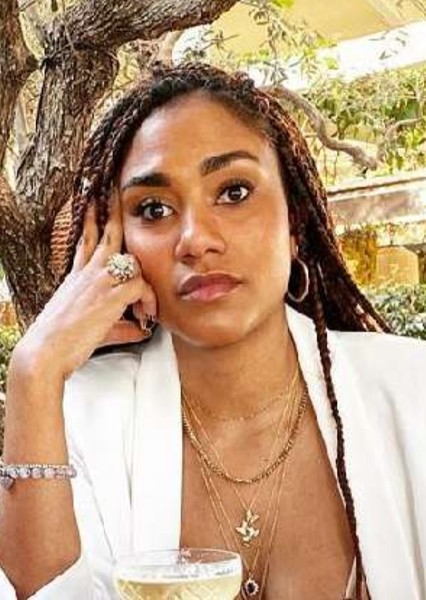 Bianca Bethune photo