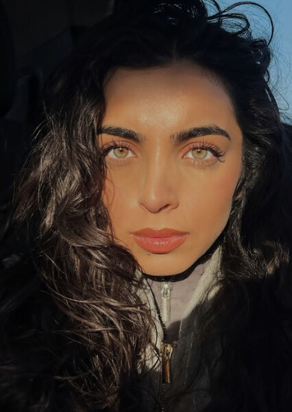 Fan Casting Bianca Mihai as Wanda Maximoff in Maximoff Dynasty on myCast