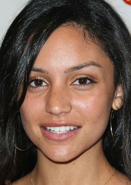 Bianca Santos photo