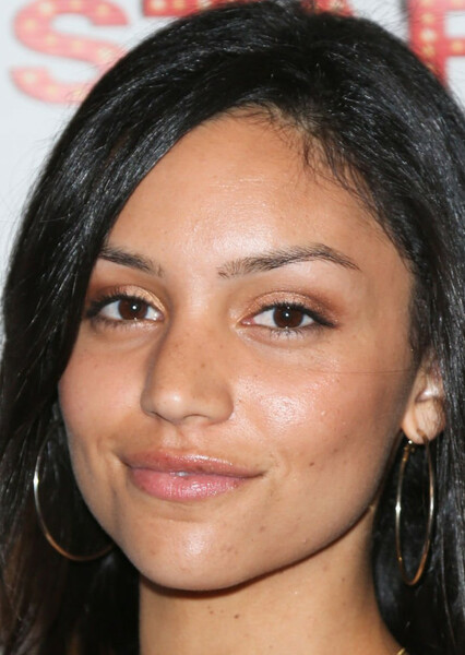 Bianca Santos photo
