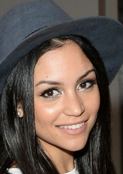 Bianca Santos photo