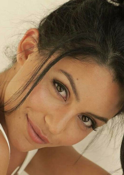 Bianca Santos photo