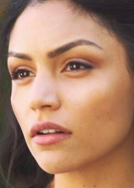 Bianca Santos photo