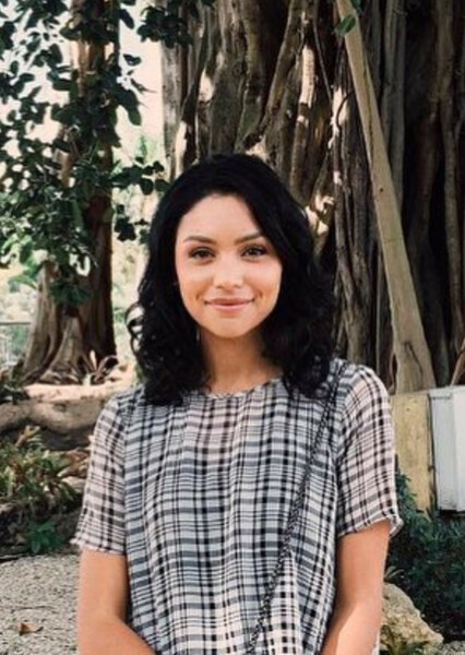 Bianca Santos photo
