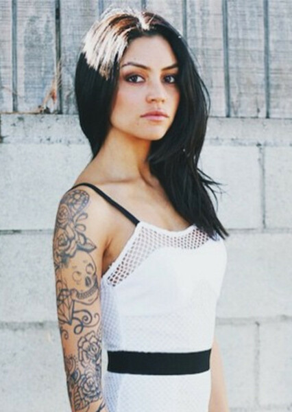 Bianca Santos photo