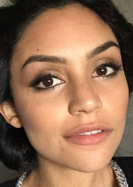 Bianca Santos photo